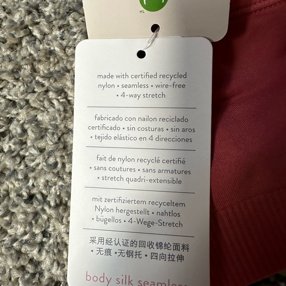 NWT Bravado Designs Body Silk Seamless Nursing Bra SZ Small - Picture 9 of 9